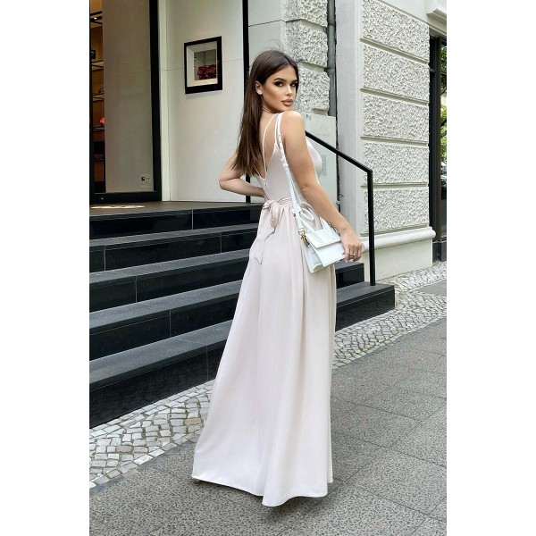 Dolga obleka s sijočimi naramnicami